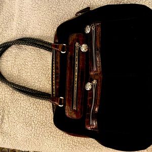 Brighton handbag with leather rope  handles, lots of pockets, like new